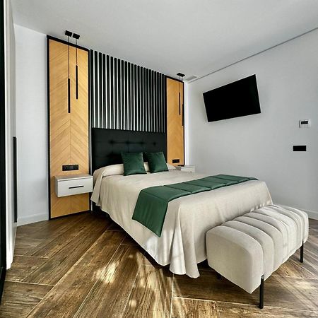 Hostal Noli Chiclana de la Frontera Esterno foto